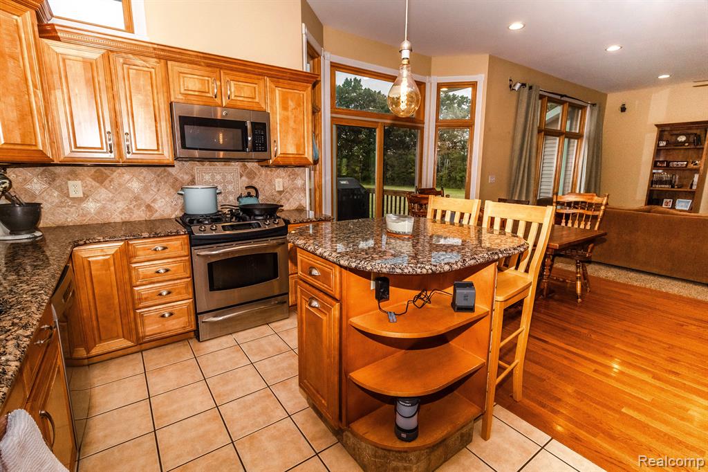 1902 Fish Lake Road Lapeer, MI 48446 - Photo 9 of 47