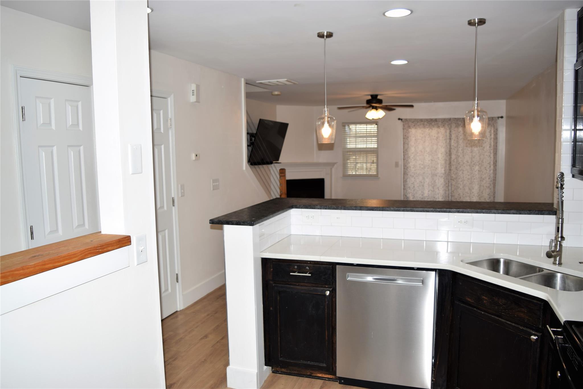 138 Limerick Road, Unit C Mooresville, NC 28115 - Photo 8 of 40 Gallery Image 8