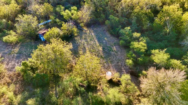 a view of walk in closet