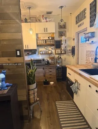 $729,999 | 6931 Southwest 159th Place, Miami, FL 33193