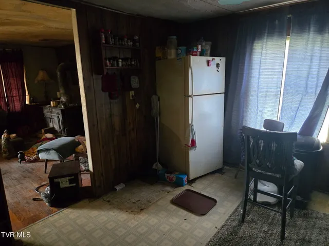 $60,000 | 998 Bristol Caverns Highway, Bristol, TN 37620