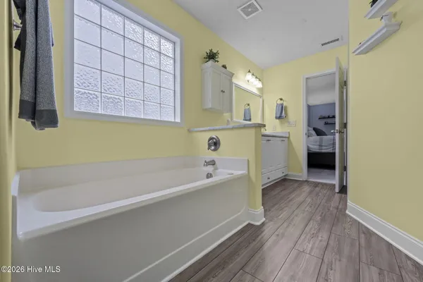 $375,000 | 412 Neuchatel Road, New Bern, NC 28562