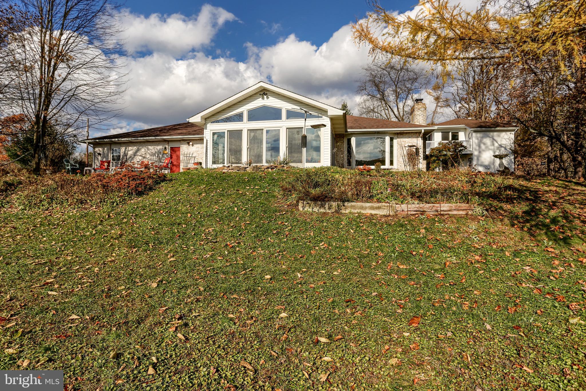 363 Meadow Grove Road Newport, PA 17074 - Photo 2 of 32 Gallery Image 2