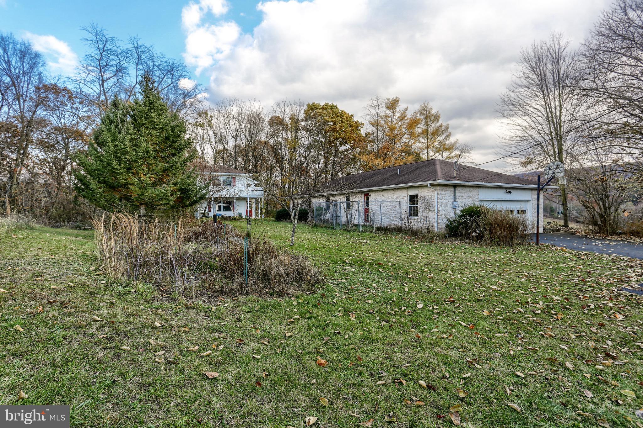 363 Meadow Grove Road Newport, PA 17074 - Photo 7 of 32 Gallery Image 7