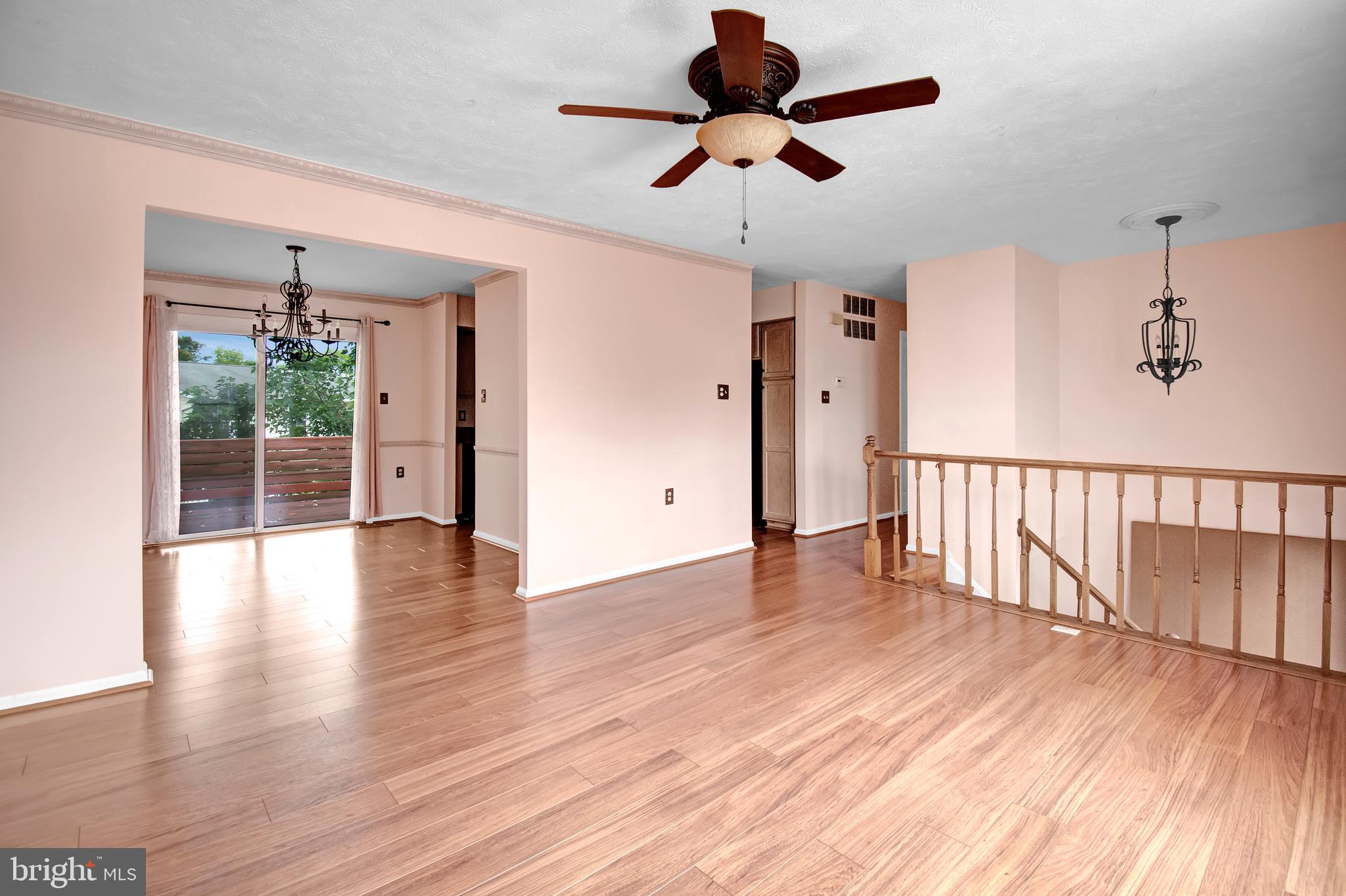 10029 Elderberry Court Manassas, VA 20110 - Photo 3 of 20