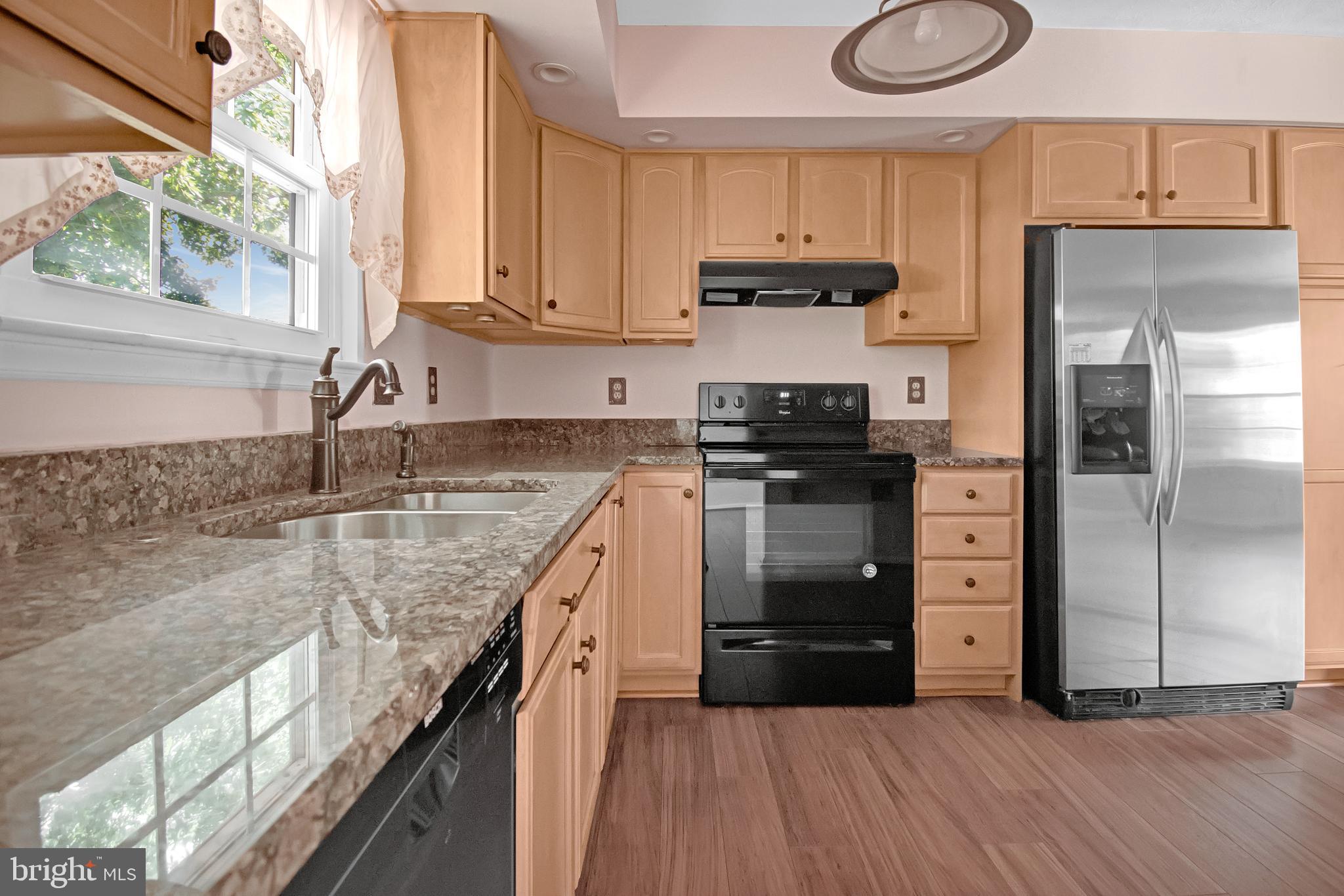 10029 Elderberry Court Manassas, VA 20110 - Photo 7 of 20