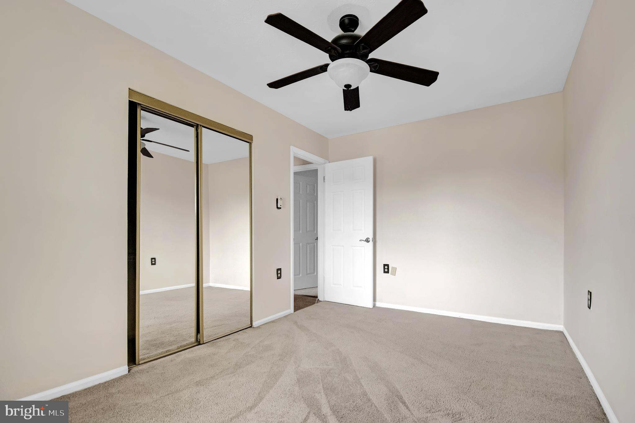 10029 Elderberry Court Manassas, VA 20110 - Photo 8 of 20