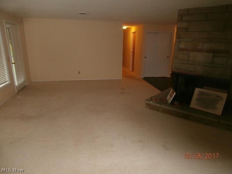 34960 Martin Road Willoughby, OH 44094 - Photo 4 of 27 Gallery Image 4