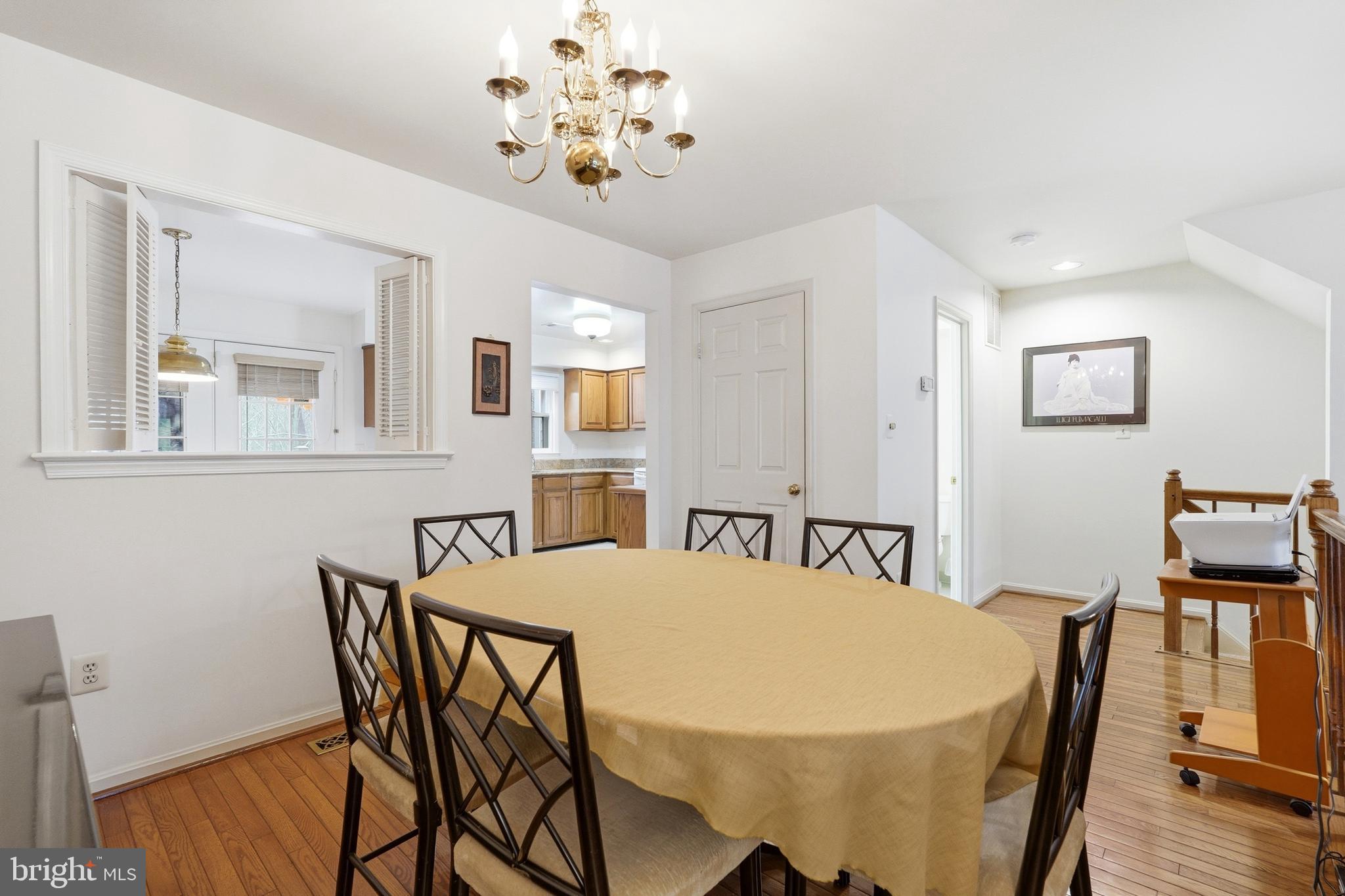 7419 Ridge Oak Court Springfield, VA 22153 - Photo 11 of 42