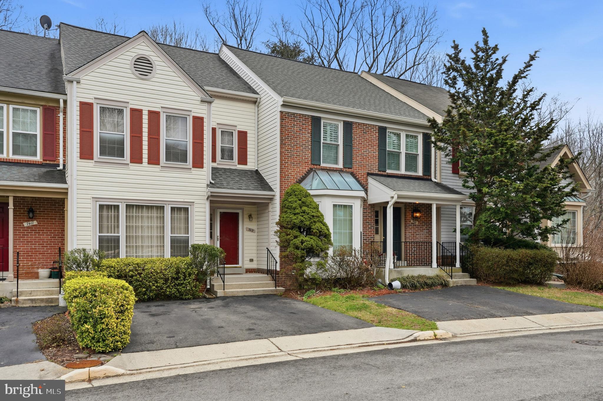 7419 Ridge Oak Court Springfield, VA 22153 - Photo 2 of 42