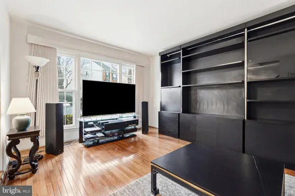 $625,000 | 7419 Ridge Oak Court, Springfield, VA 22153