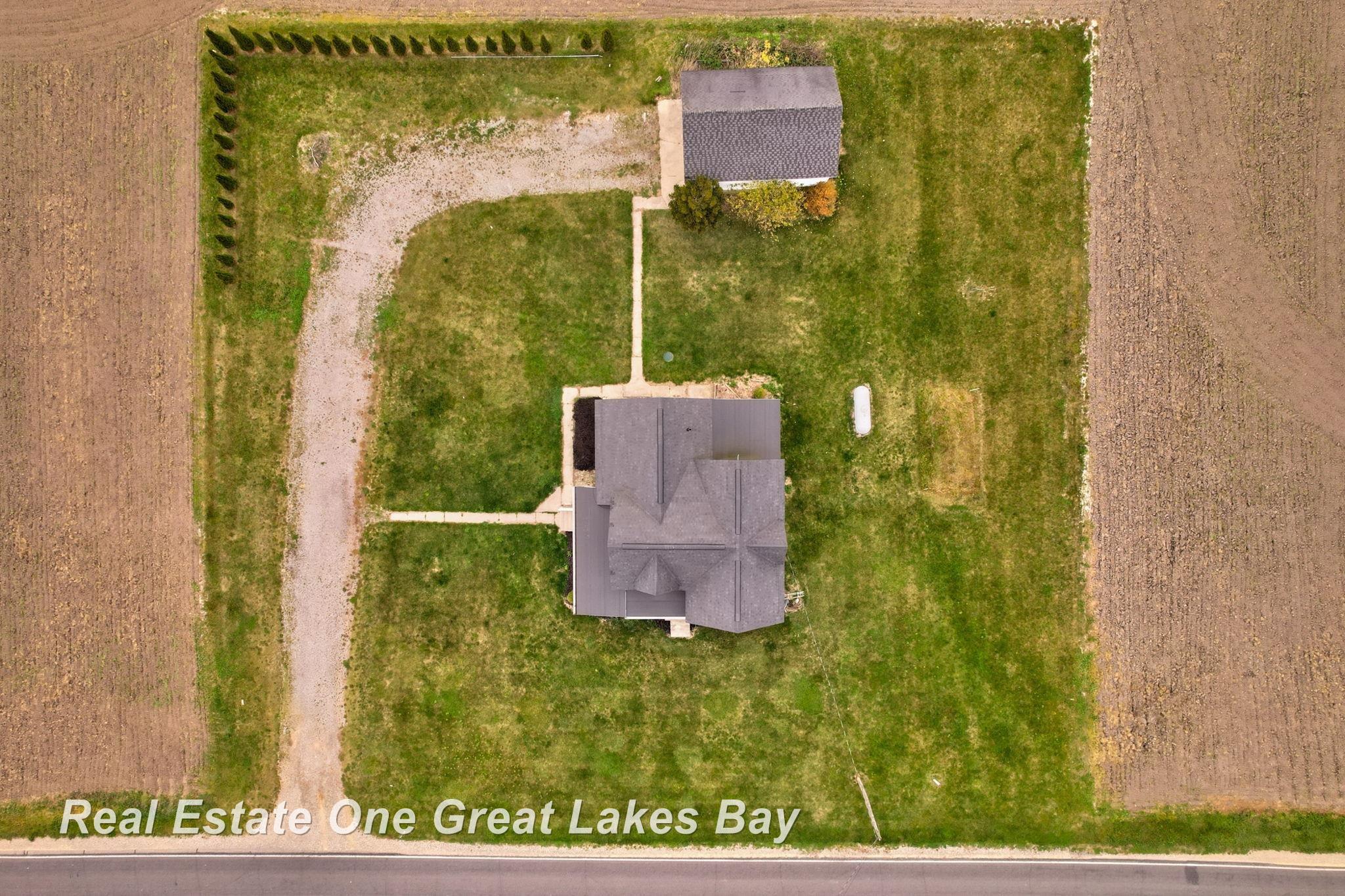 4060 Dickerson Road Akron, MI 48701 - Photo 53 of 62