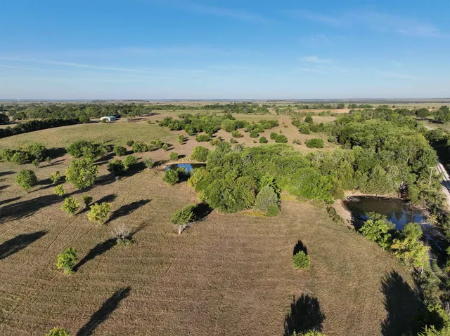 $616,000 | 4879 Allen Road, Fredonia, KS 66736