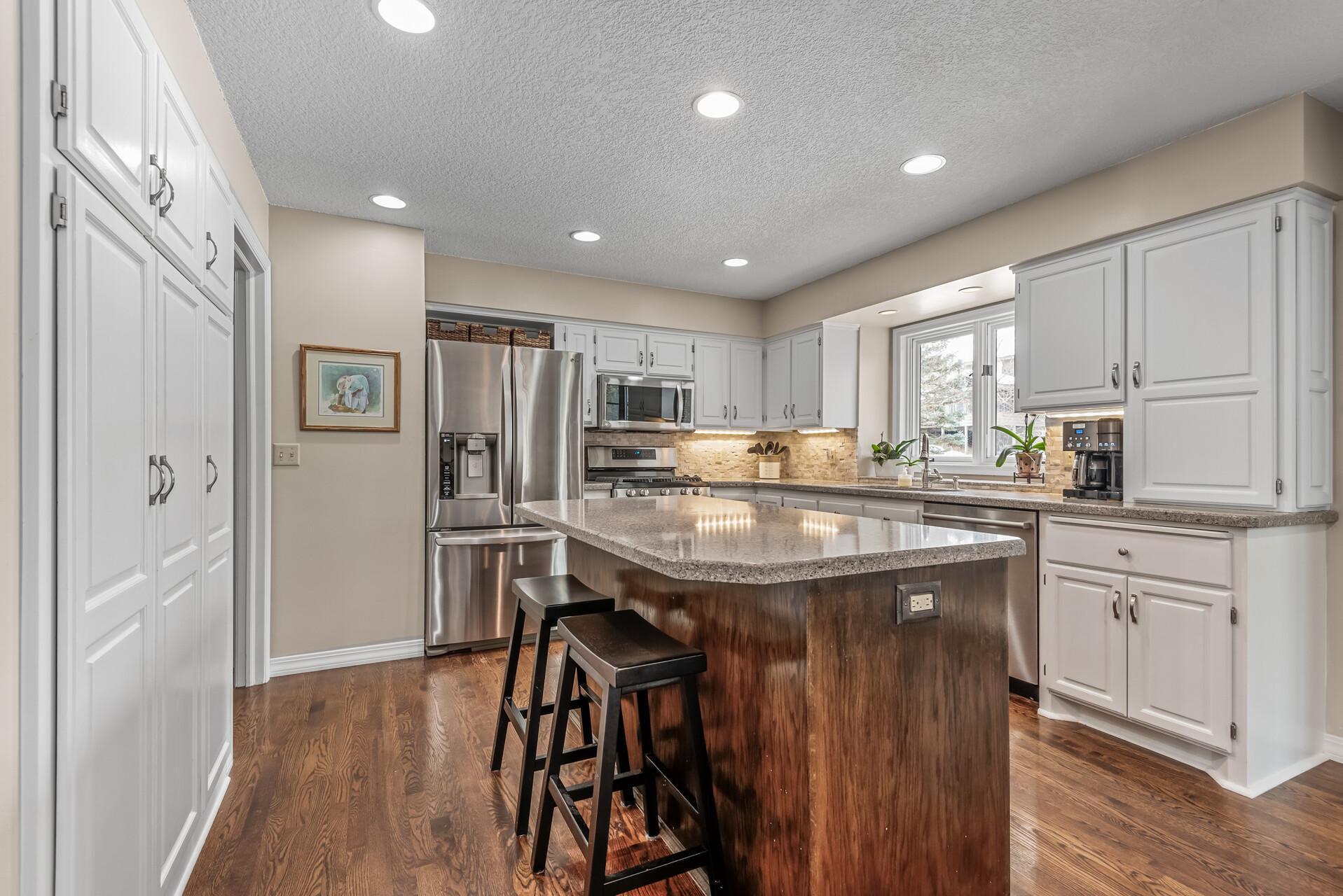 9356 Palmer Road Bloomington, MN 55437 - Photo 24 of 55