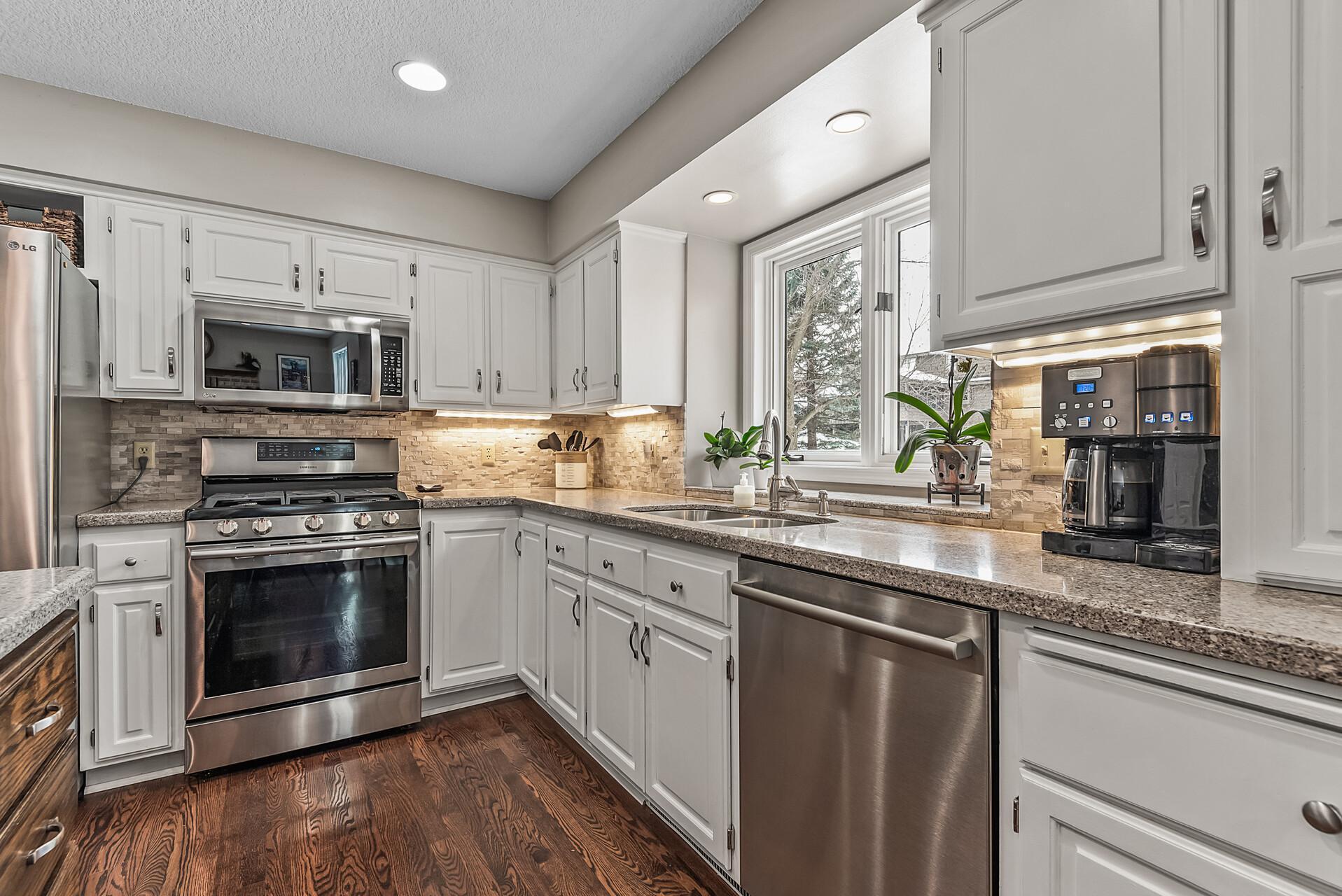 9356 Palmer Road Bloomington, MN 55437 - Photo 25 of 55