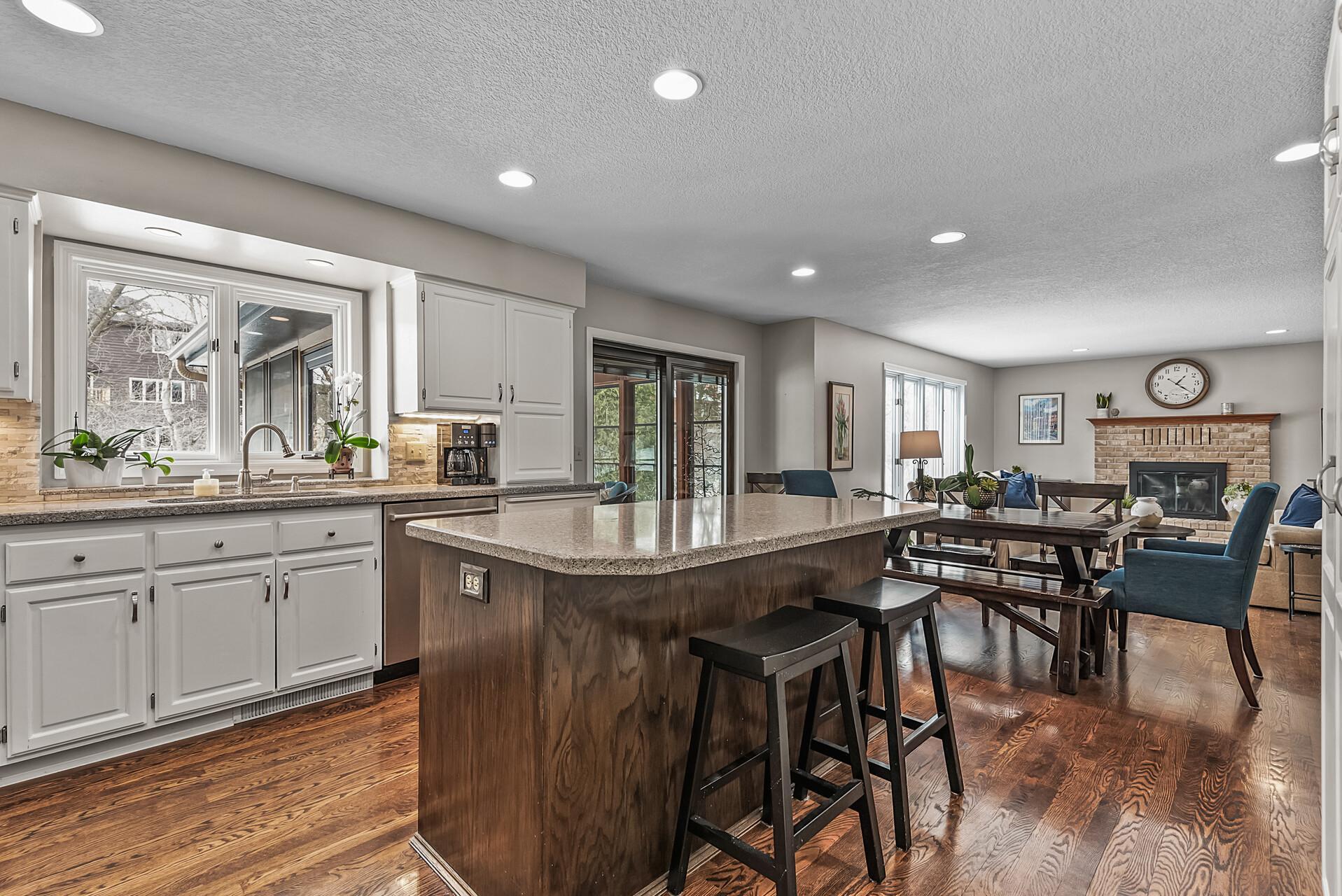 9356 Palmer Road Bloomington, MN 55437 - Photo 26 of 55