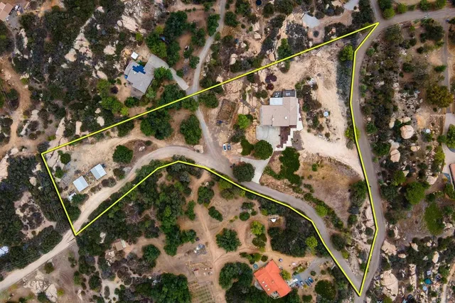 $1,025,000 | 21245 Old Oak Road, Alpine, CA 91901