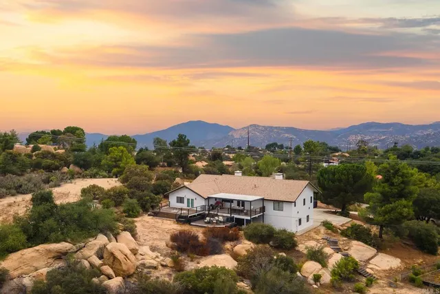 $1,025,000 | 21245 Old Oak Road, Alpine, CA 91901