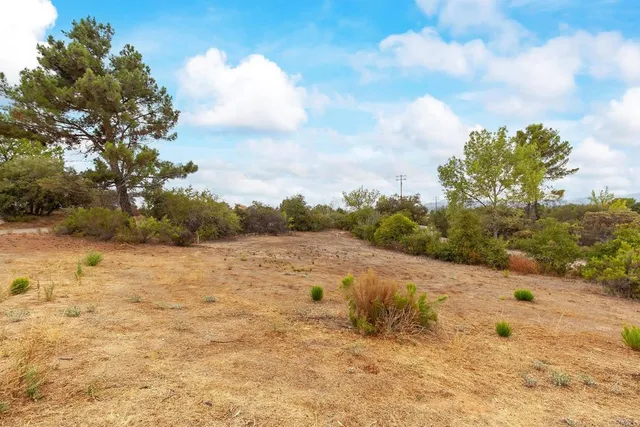 $1,025,000 | 21245 Old Oak Road, Alpine, CA 91901