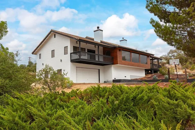 $1,025,000 | 21245 Old Oak Road, Alpine, CA 91901