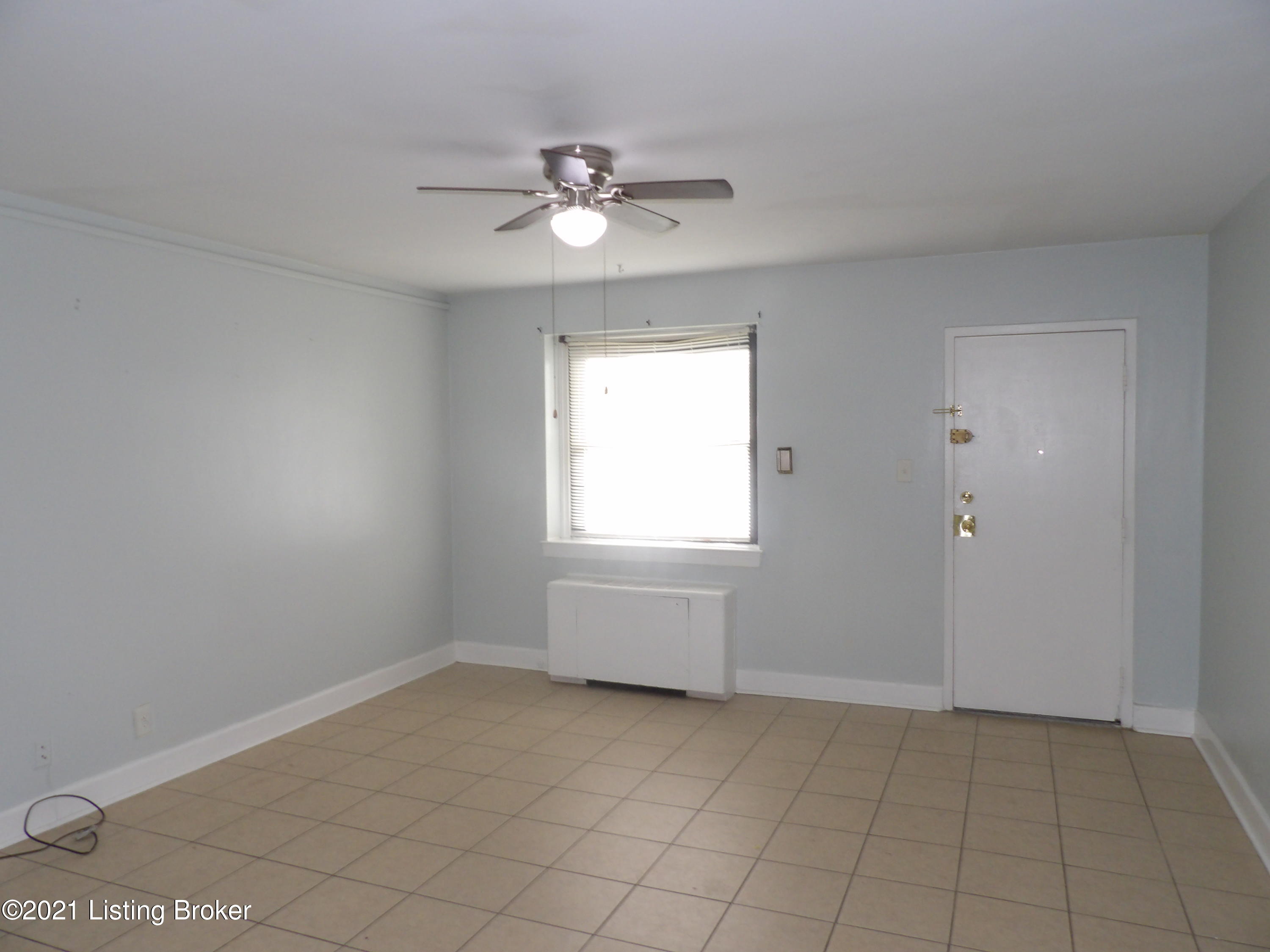 Pictures are from Condo V2