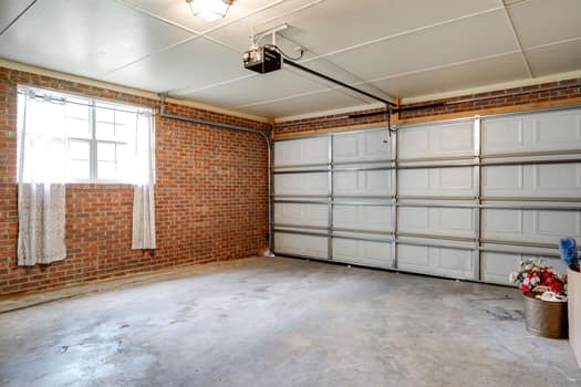 110 Pinewood Way Dalton, GA 30721 - Photo 23 of 25 Garage