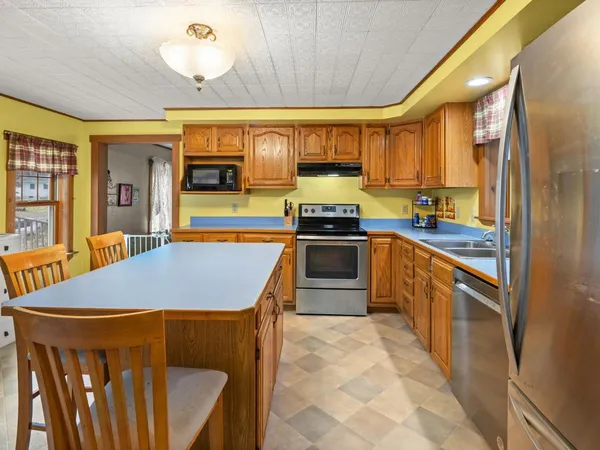 $622,000 | 2147 North Williston Road, Williston, VT 05495