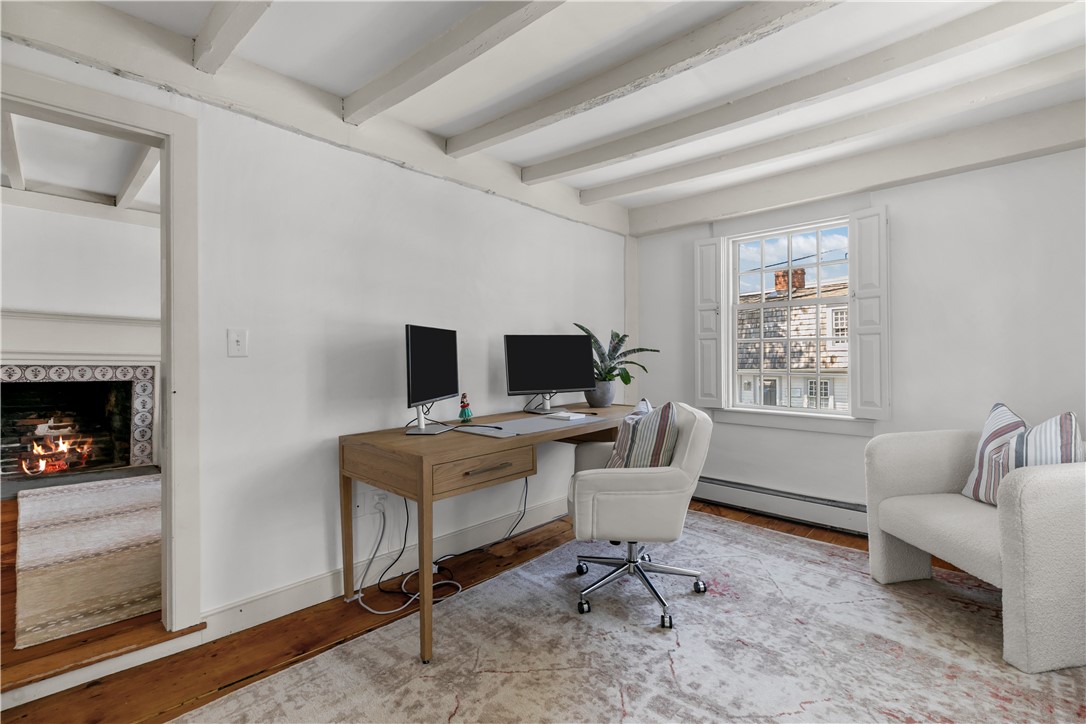 22 Bridge Street Newport, RI 02840 - Photo 16 of 30