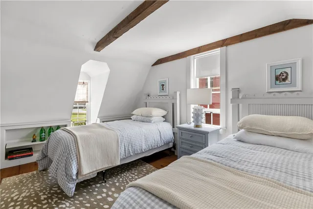 $25,000 | 22 Bridge Street, Newport, RI 02840