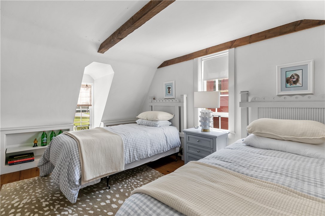 22 Bridge Street Newport, RI 02840 - Photo 24 of 30