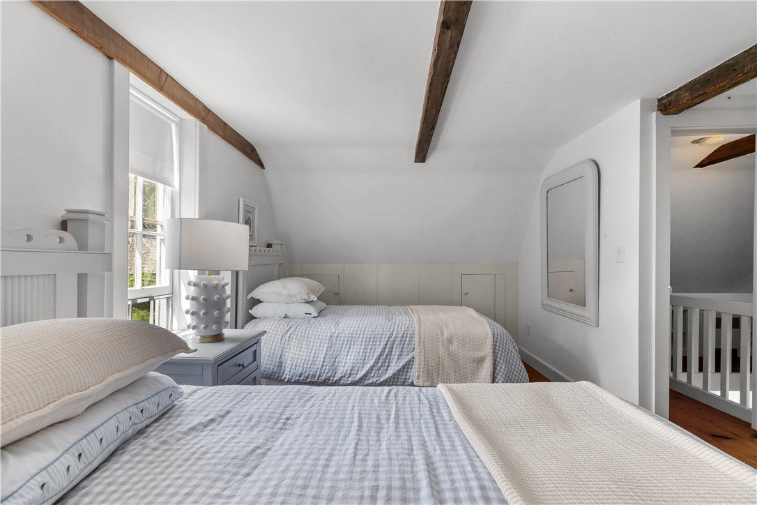 22 Bridge Street Newport, RI 02840 - Photo 25 of 30