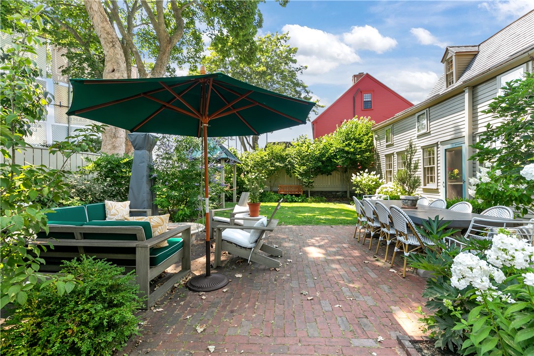 22 Bridge Street Newport, RI 02840 - Photo 28 of 30