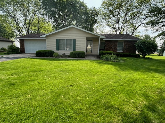 5287 South Mill Pond Road Rochelle, IL 61068 - Photo 1 of 50 a front view of house with yard and green space