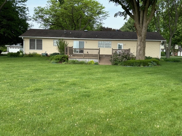 5287 South Mill Pond Road Rochelle, IL 61068 - Photo 41 of 50 a front view of a house with a yard