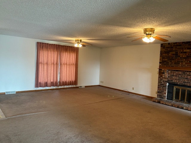 5287 South Mill Pond Road Rochelle, IL 61068 - Photo 7 of 50 an empty room with windows
