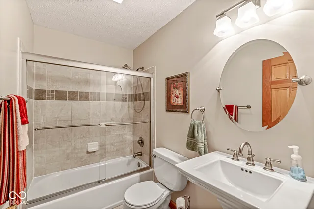 $340,000 | 267 Poplar Grove Drive, Avon, IN 46123