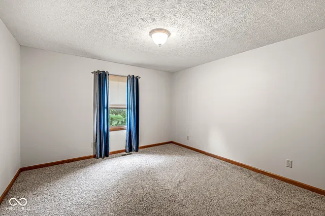 $340,000 | 267 Poplar Grove Drive, Avon, IN 46123