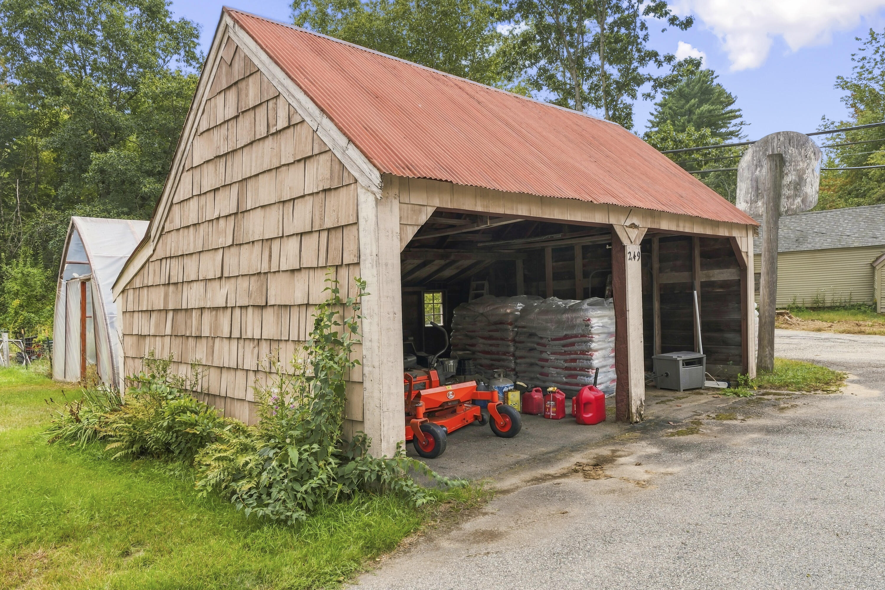 249 Oldfields Road South Berwick, ME 03908 - Photo 60 of 73 Garage/Carport