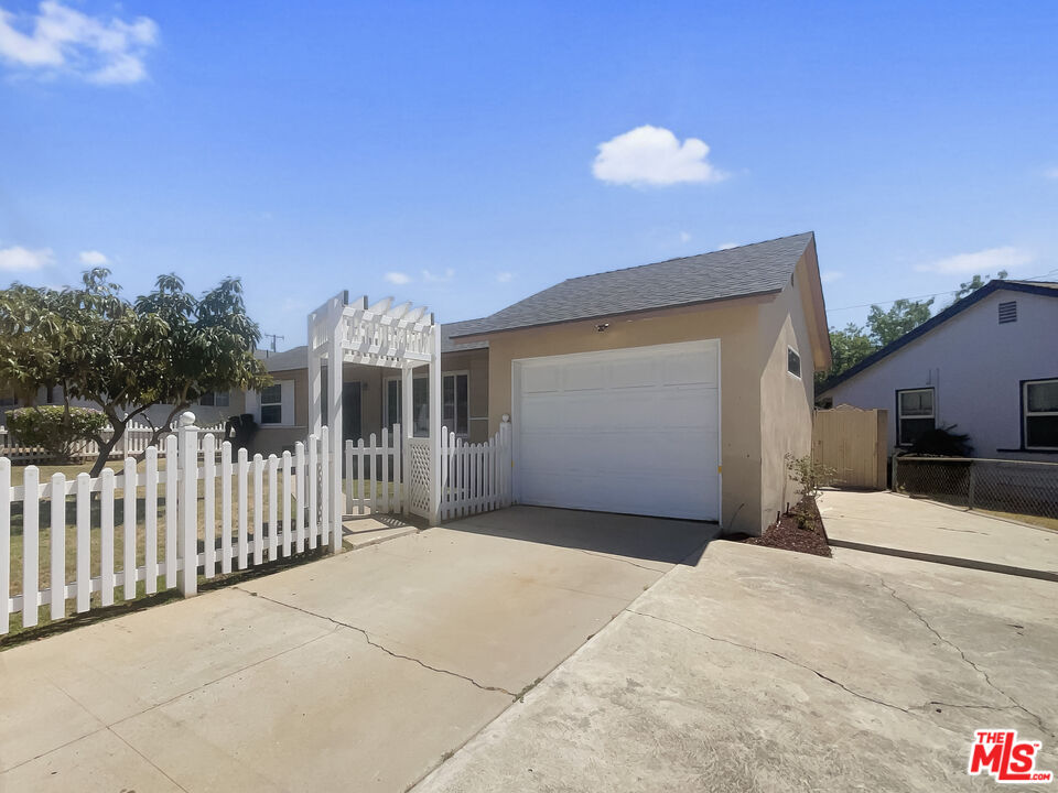 562 Magnolia Avenue Brea, CA 92821 - Photo 8 of 17