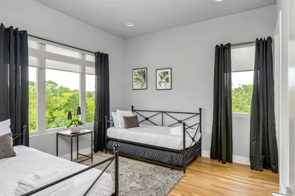 $3,000 | 960 Youngs Lane, Nashville, TN 37218
