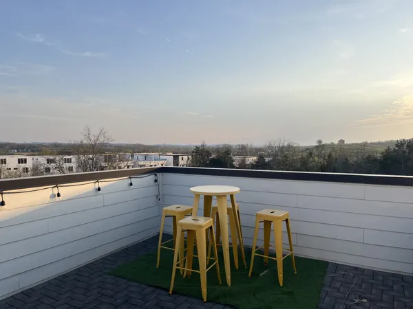 $3,000 | 960 Youngs Lane, Nashville, TN 37218