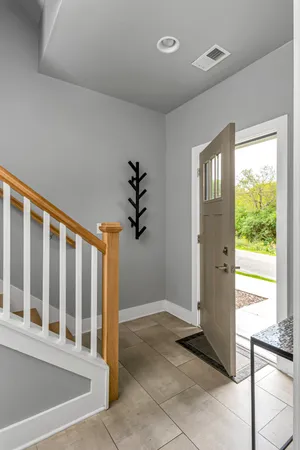 $3,000 | 960 Youngs Lane, Nashville, TN 37218