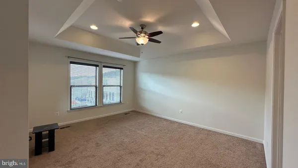 $3,690 | 42407 Dogwood Glen Square, Sterling, VA 20166