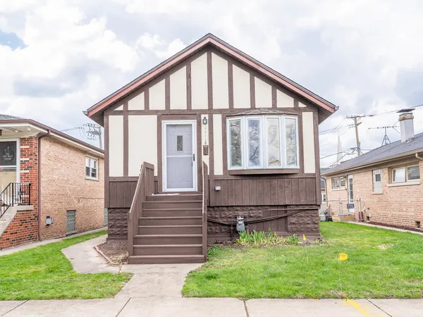 $234,900 | 11118 South Trumbull Avenue, Chicago, IL 60655