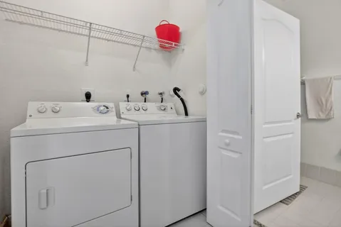 $345,000 | 100 Jacaranda Country Club Drive, Unit 101, Plantation, FL 33324