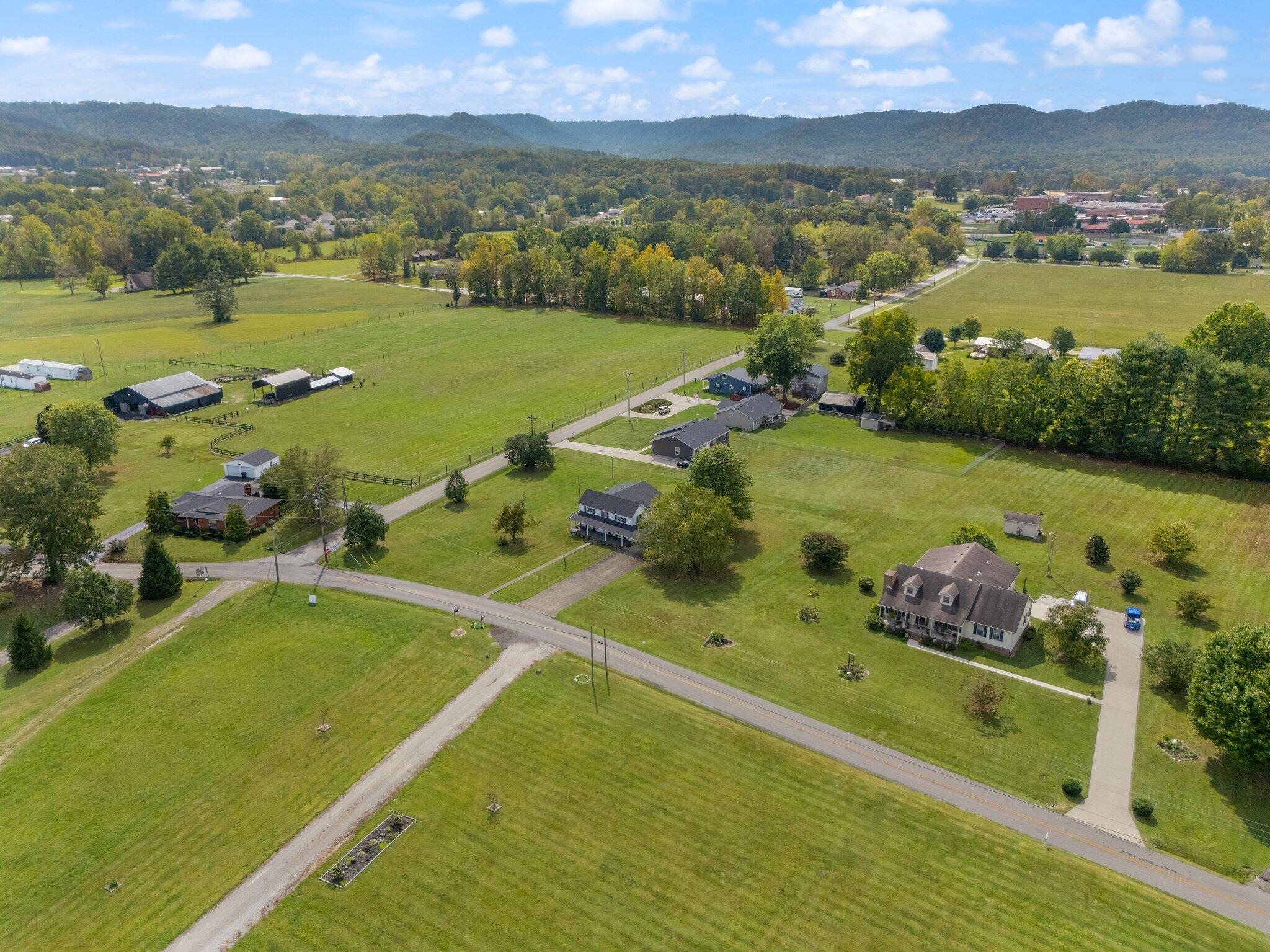 695 Maple Street Stanton, KY 40380 - Photo 67 of 77 69-web-or-mls-DJI_20240923125742_0141_D