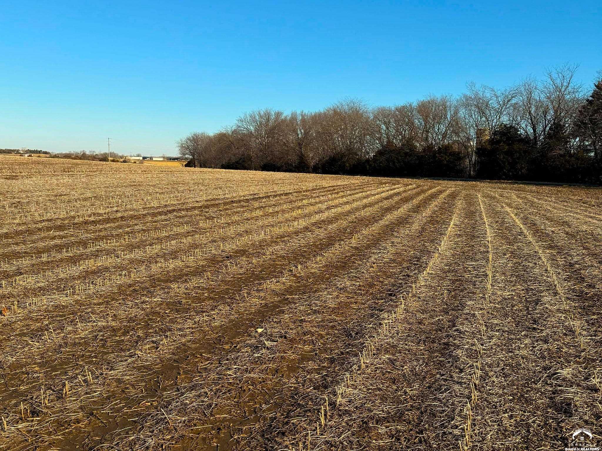 645 North 900 Road Lawrence, KS 66047 - Photo 12 of 21