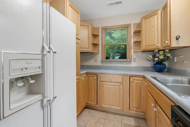 $483,000 | 51156 Maple Road, Marcellus, MI 49067