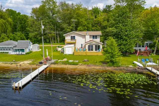 $483,000 | 51156 Maple Road, Marcellus, MI 49067