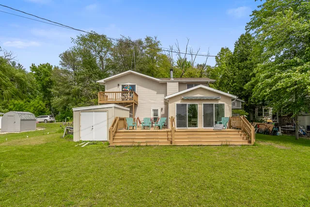 $483,000 | 51156 Maple Road, Marcellus, MI 49067